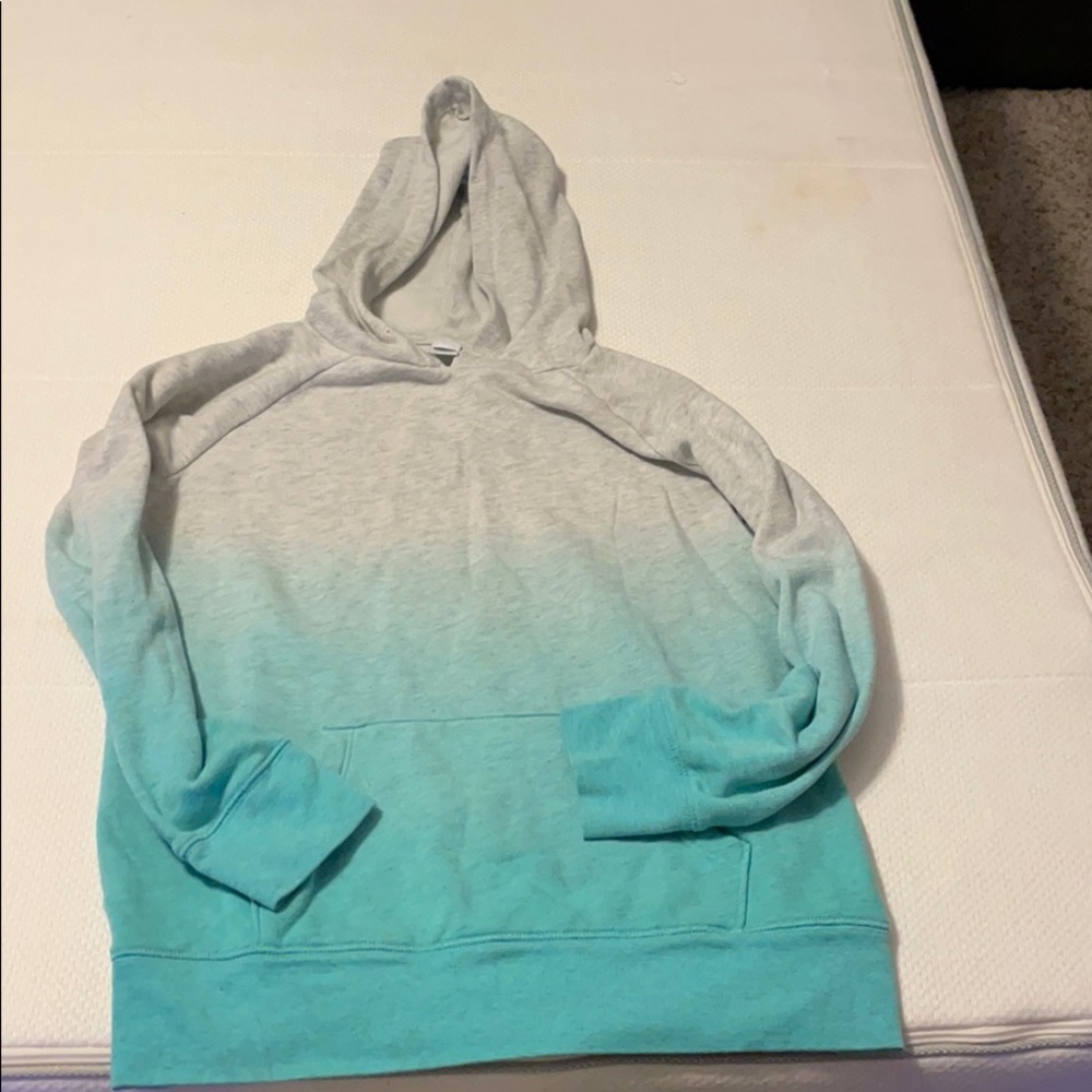 Old navy sweat shirt